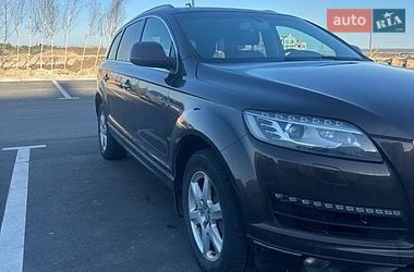 Внедорожник / Кроссовер Audi Q7 2011 в Ровно