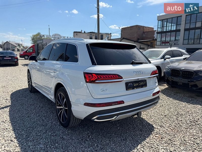 Внедорожник / Кроссовер Audi Q7 2020 в Ивано-Франковске