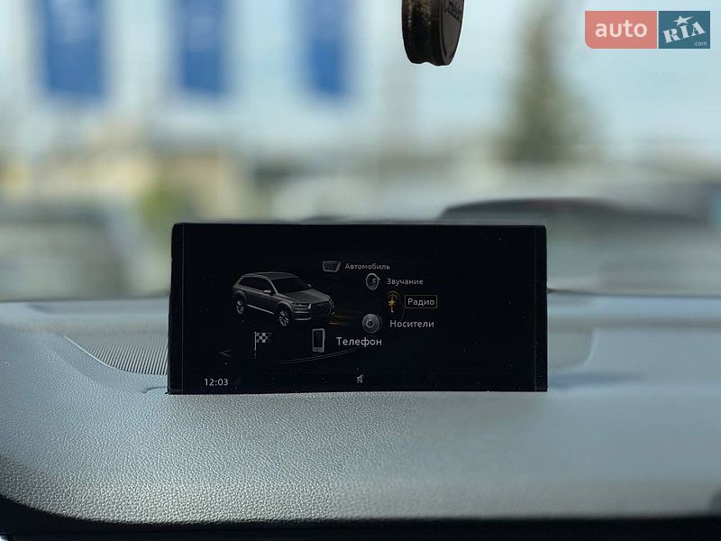 Внедорожник / Кроссовер Audi Q7 2016 в Черновцах