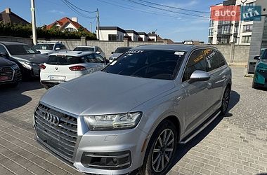 Внедорожник / Кроссовер Audi Q7 2018 в Ровно