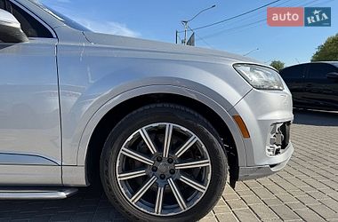 Внедорожник / Кроссовер Audi Q7 2018 в Ровно
