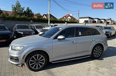 Внедорожник / Кроссовер Audi Q7 2018 в Ровно