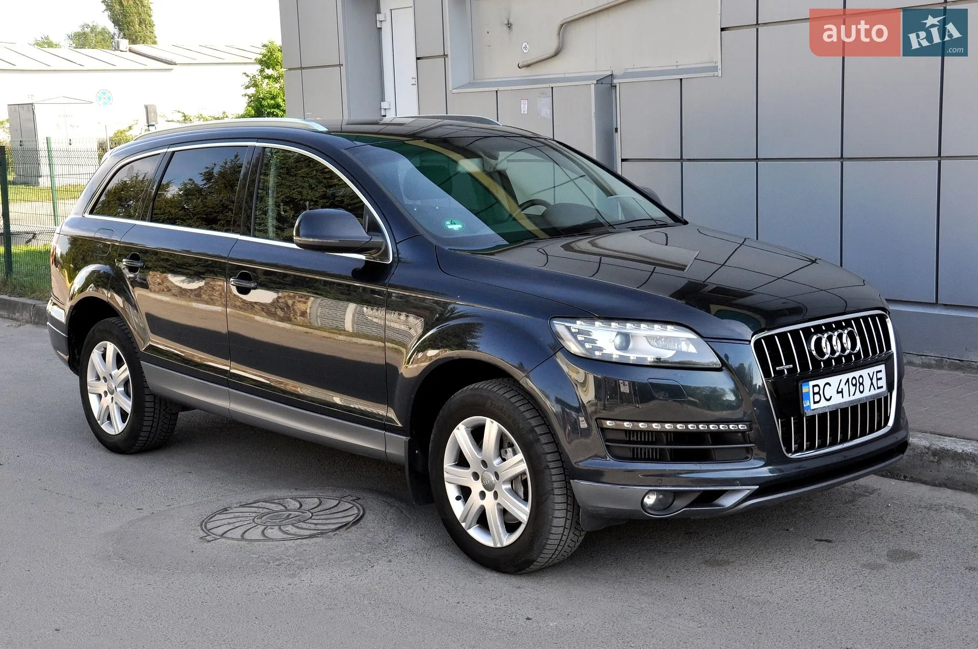 2010 Audi Q7 - мініатюра 8