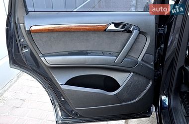 Внедорожник / Кроссовер Audi Q7 2010 в Львове