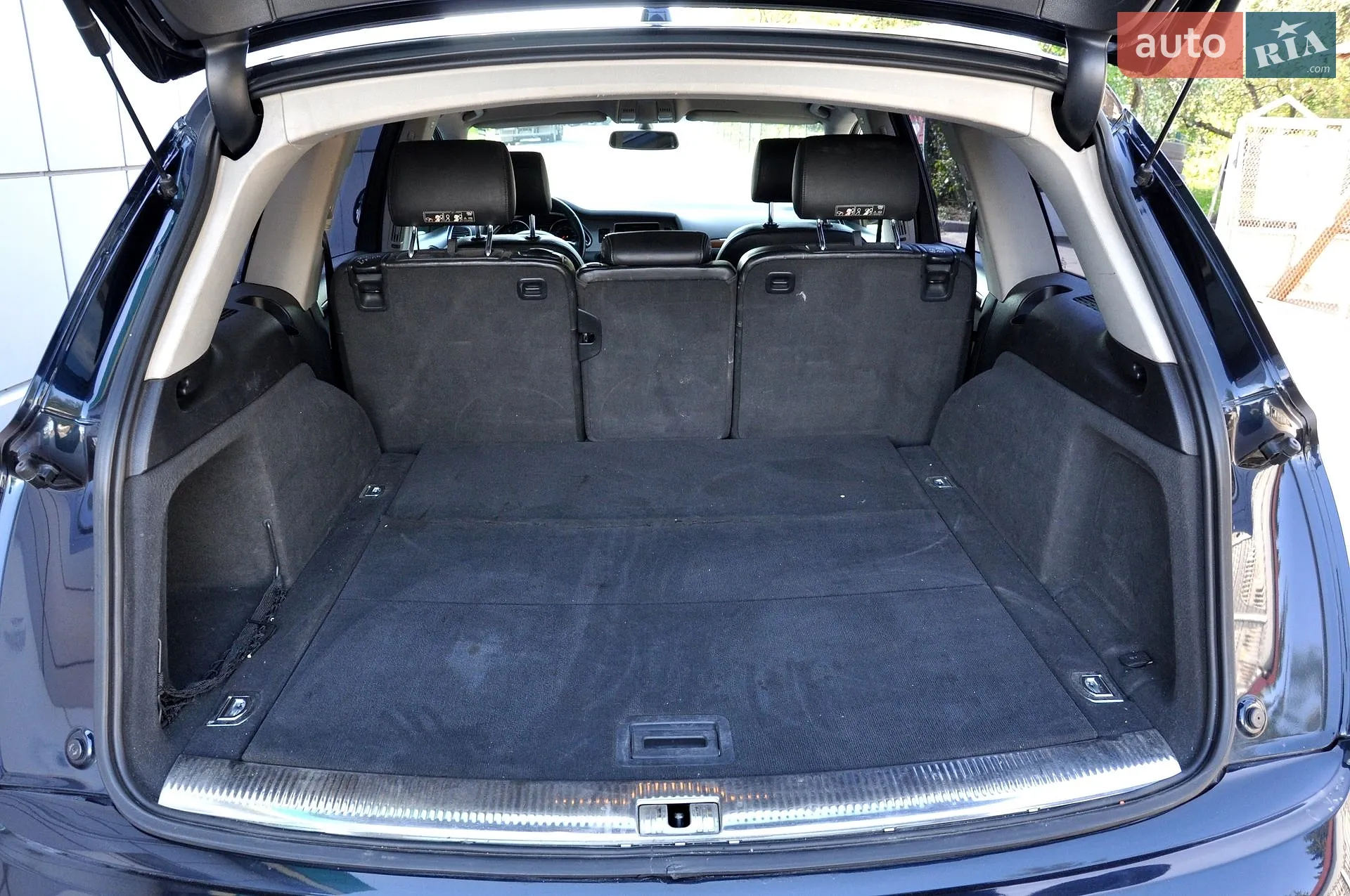 2010 Audi Q7 - мініатюра 23