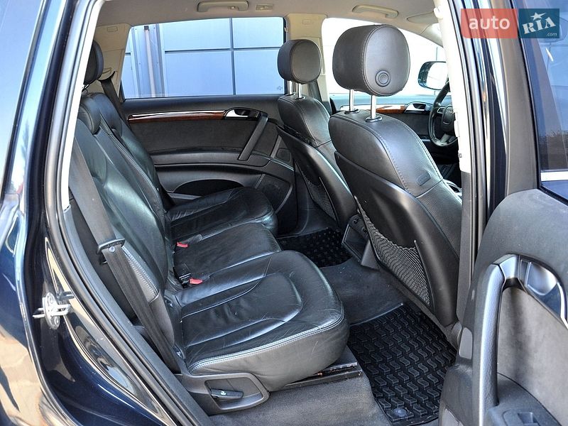 Внедорожник / Кроссовер Audi Q7 2010 в Львове