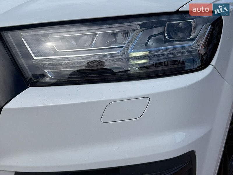 Внедорожник / Кроссовер Audi Q7 2018 в Стрые