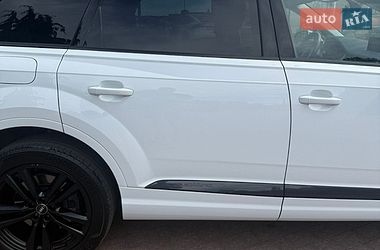 Внедорожник / Кроссовер Audi Q7 2018 в Стрые