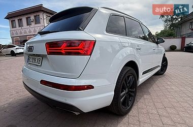 Внедорожник / Кроссовер Audi Q7 2018 в Стрые