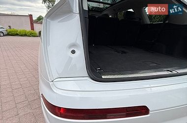 Внедорожник / Кроссовер Audi Q7 2018 в Стрые