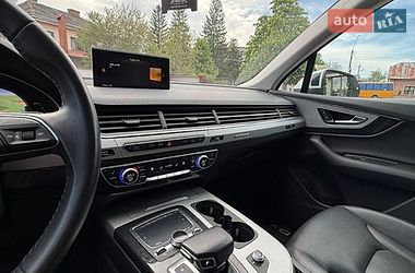Внедорожник / Кроссовер Audi Q7 2018 в Стрые