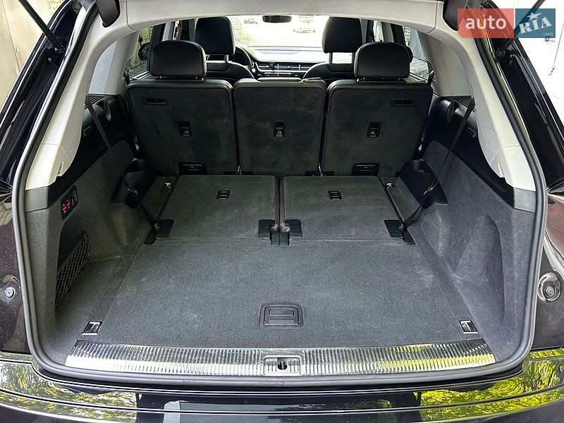 Внедорожник / Кроссовер Audi Q7 2016 в Львове