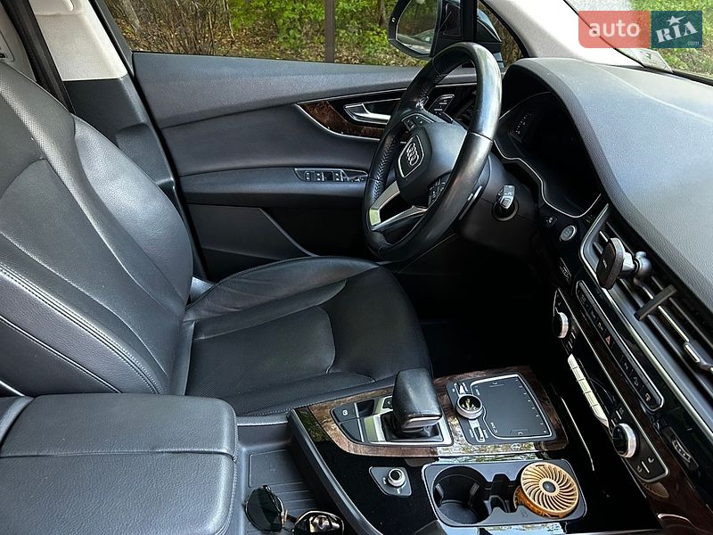 Внедорожник / Кроссовер Audi Q7 2016 в Львове
