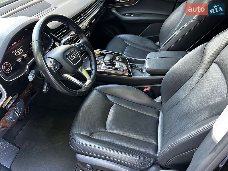 Внедорожник / Кроссовер Audi Q7 2016 в Львове