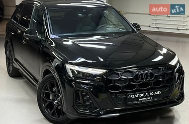 Внедорожник / Кроссовер Audi Q7 2024 в Киеве