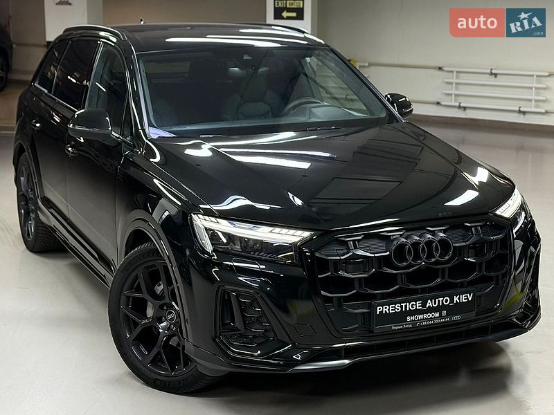 Внедорожник / Кроссовер Audi Q7 2024 в Киеве
