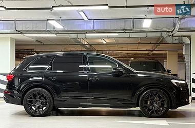 Внедорожник / Кроссовер Audi Q7 2024 в Киеве
