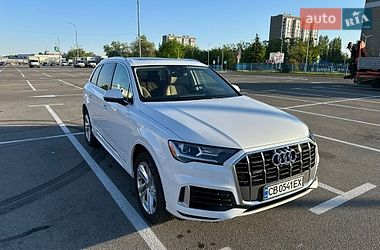 Внедорожник / Кроссовер Audi Q7 2020 в Киеве
