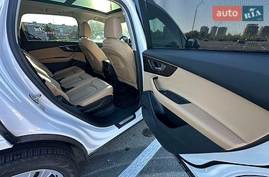 Внедорожник / Кроссовер Audi Q7 2020 в Киеве