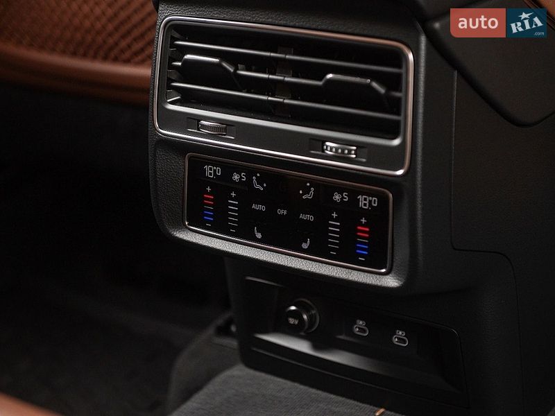 Внедорожник / Кроссовер Audi Q7 2023 в Одессе