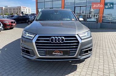 Внедорожник / Кроссовер Audi Q7 2016 в Львове