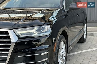 Внедорожник / Кроссовер Audi Q7 2016 в Дубно