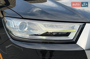 Внедорожник / Кроссовер Audi Q7 2016 в Дубно