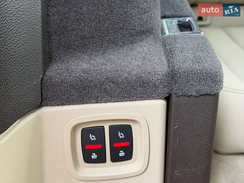 Внедорожник / Кроссовер Audi Q7 2016 в Дубно