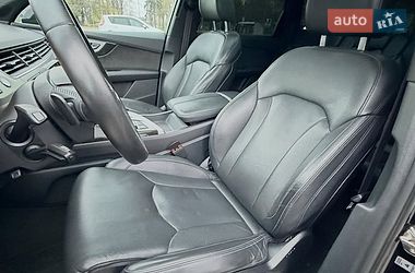 Внедорожник / Кроссовер Audi Q7 2017 в Львове