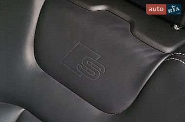 Внедорожник / Кроссовер Audi Q7 2015 в Сваляве