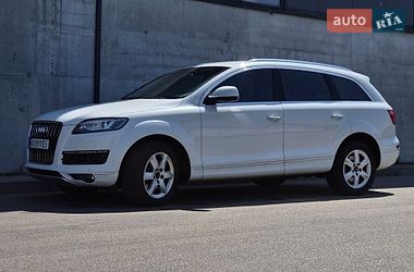 Позашляховик / Кросовер Audi Q7 2013 в Києві