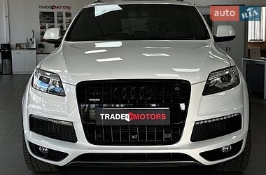 Позашляховик / Кросовер Audi Q7 2014 в Києві