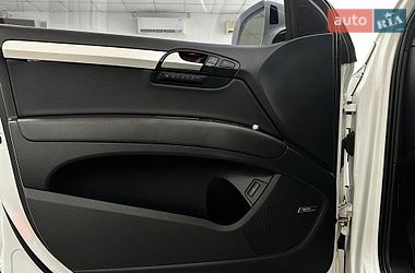 Позашляховик / Кросовер Audi Q7 2014 в Києві