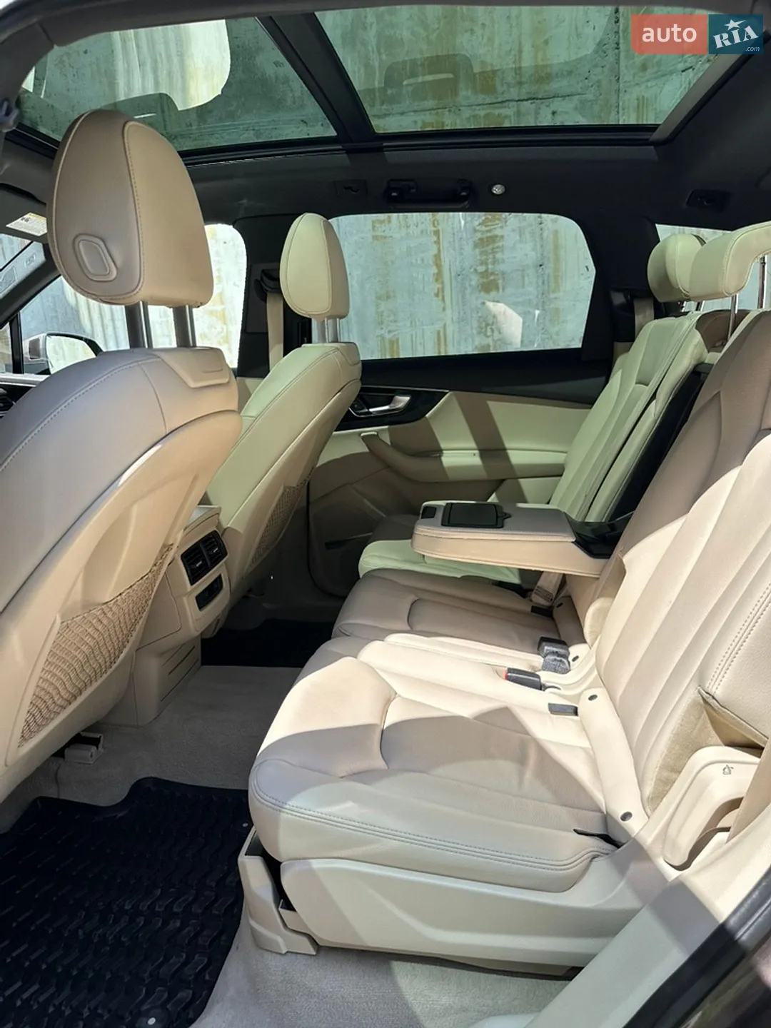 2017 Audi Q7 - мініатюра 12