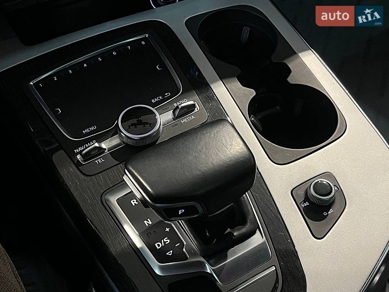Внедорожник / Кроссовер Audi Q7 2019 в Одессе