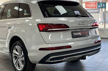 Внедорожник / Кроссовер Audi Q7 2023 в Киеве