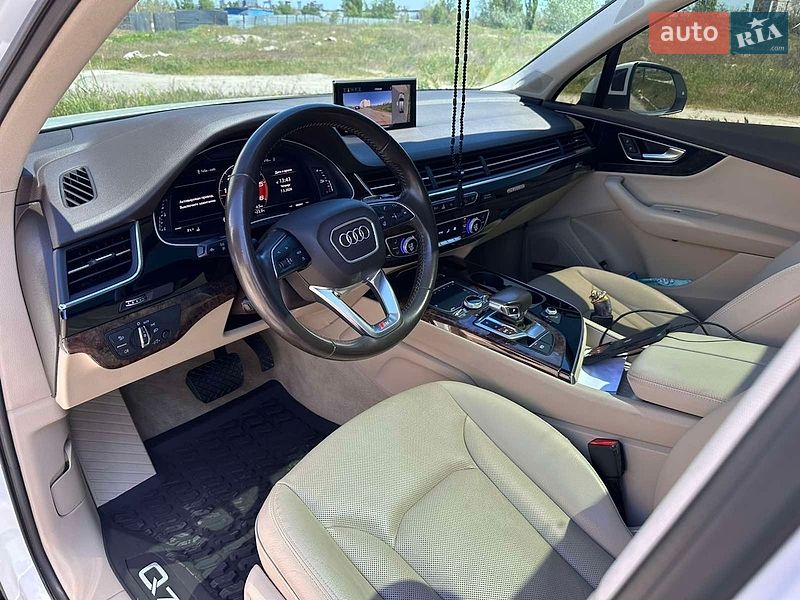 Внедорожник / Кроссовер Audi Q7 2019 в Николаеве
