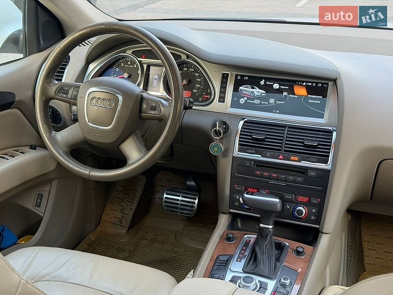 Внедорожник / Кроссовер Audi Q7 2009 в Киеве
