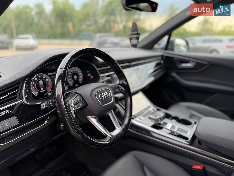 Внедорожник / Кроссовер Audi Q7 2021 в Коломые