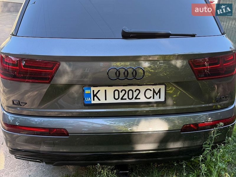 Внедорожник / Кроссовер Audi Q7 2018 в Киеве