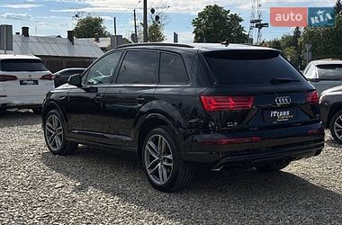 Внедорожник / Кроссовер Audi Q7 2017 в Стрые