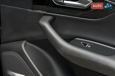 Внедорожник / Кроссовер Audi Q7 2017 в Стрые