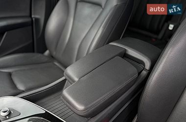 Внедорожник / Кроссовер Audi Q7 2017 в Стрые
