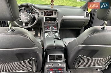 Позашляховик / Кросовер Audi Q7 2015 в Львові