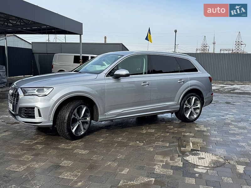 Внедорожник / Кроссовер Audi Q7 2021 в Полтаве фото 3 Внедорожник / Кроссовер Audi Q7 2021 в Полтаве