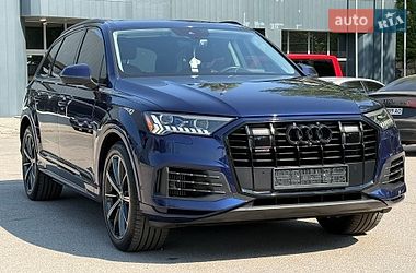 Позашляховик / Кросовер Audi Q7 2020 в Дніпрі
