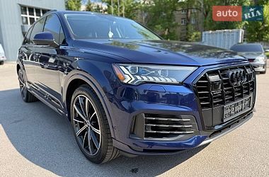 Позашляховик / Кросовер Audi Q7 2020 в Дніпрі