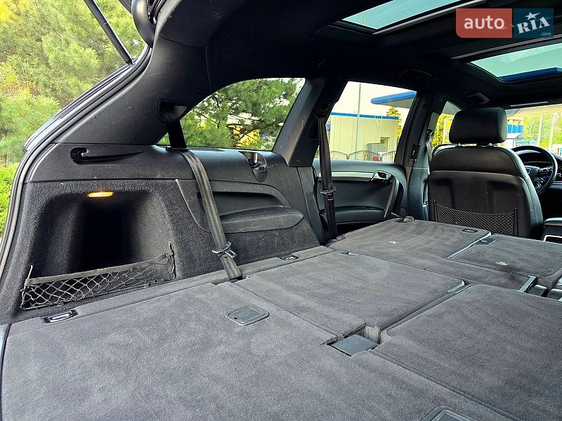 Внедорожник / Кроссовер Audi Q7 2015 в Полтаве