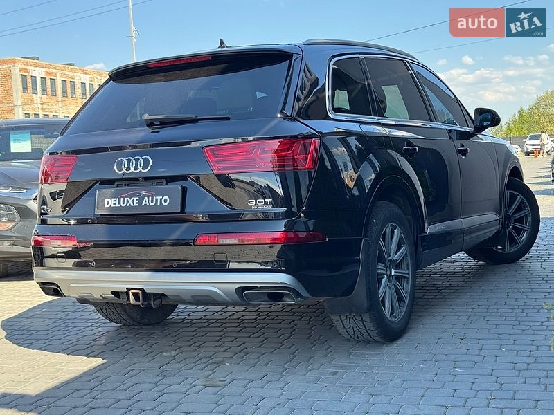 Позашляховик / Кросовер Audi Q7 2017 в Івано-Франківську