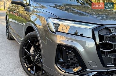 Внедорожник / Кроссовер Audi Q7 2023 в Виннице